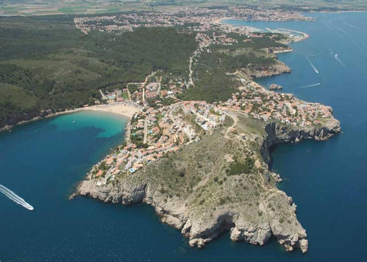 L' Escala Wecamp Cala Montgo酒店 外观 照片