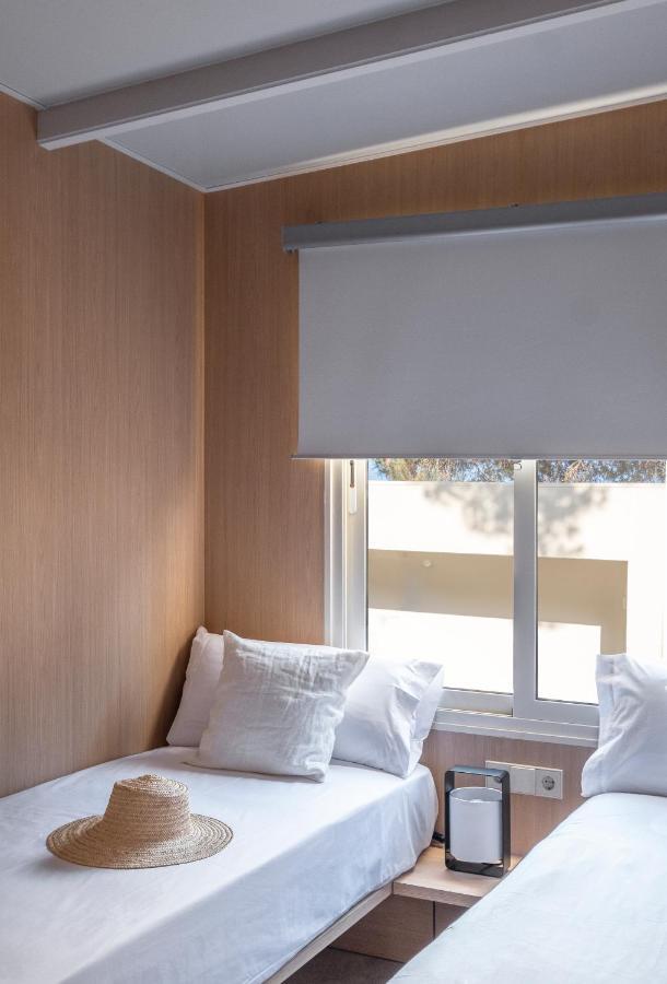 L' Escala Wecamp Cala Montgo酒店 外观 照片