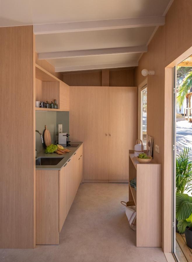L' Escala Wecamp Cala Montgo酒店 外观 照片