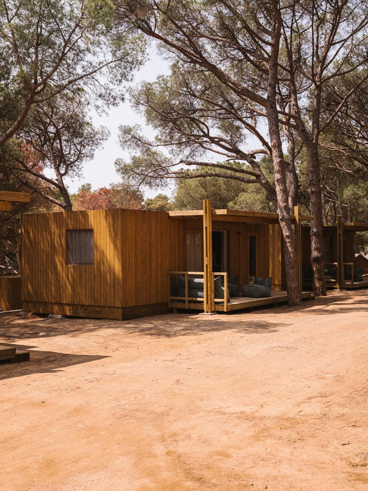 L' Escala Wecamp Cala Montgo酒店 外观 照片